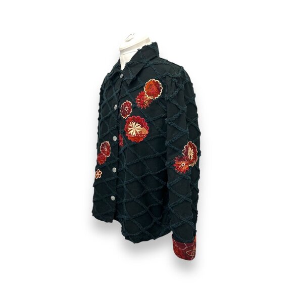Fashion Bug 18/20 Black Shacket With Contrast Floral Embroidery & Textured Detai - Picture 2 of 9